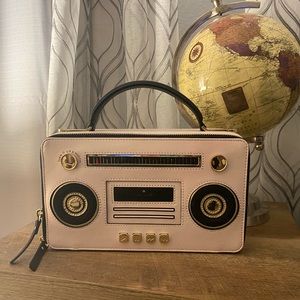 RARE KATE SPADE RADIO CROSSBODY!!NWOT!!